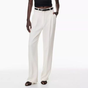 Aritzia The Effortless Pant